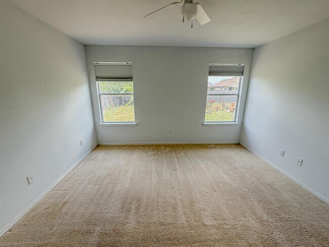 Building Photo - 133 Brickyard Ln