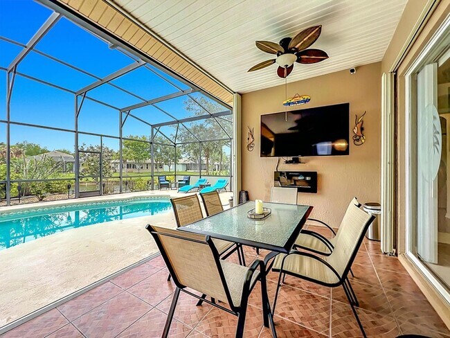 Building Photo - 1343 Shoreline Cir