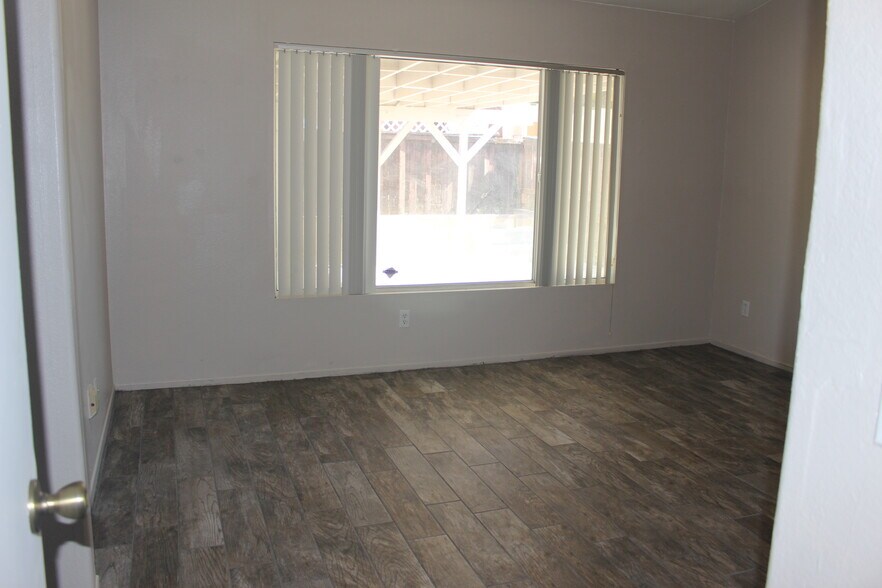 Building Photo - 3365 Summer Breeze Ave