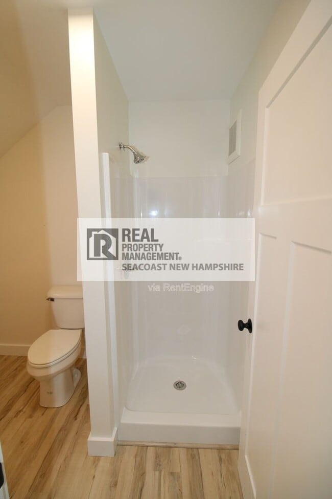 Building Photo - 255 1st NH Turnpike