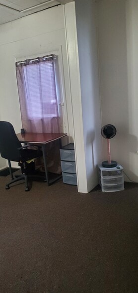 Desk in Bedroom 2 or Large Office - 127 1/2 S 7th St