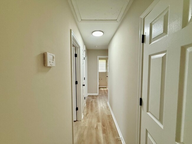 Building Photo - 1509 Crandon Dr