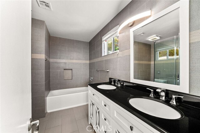 Building Photo - 3751 Prestwick Dr