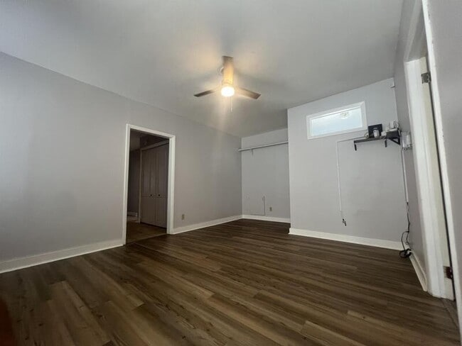 Building Photo - 1823 8th St