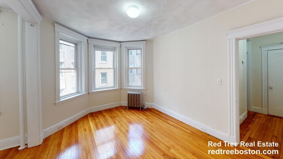 Building Photo - 1191 Boylston St