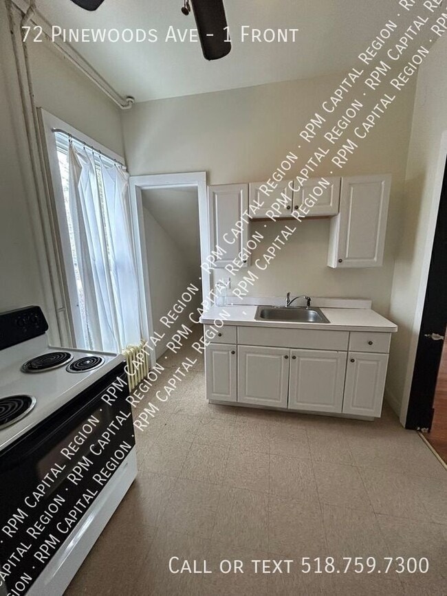 Building Photo - 72 Pinewoods Ave