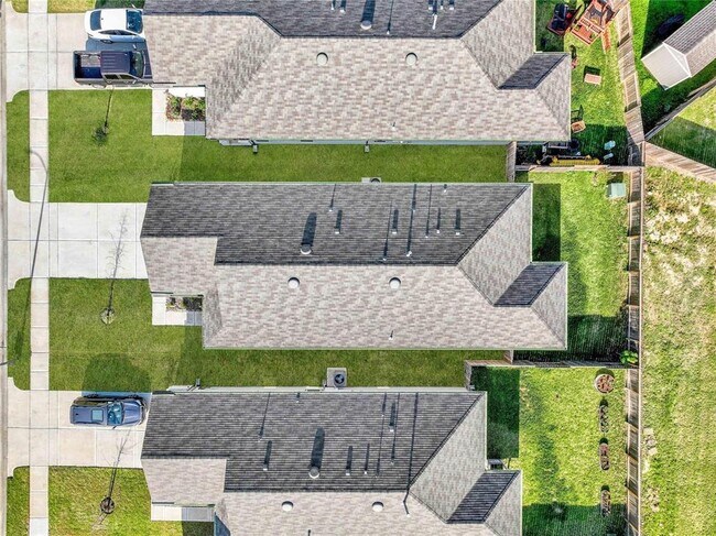 Building Photo - 23823 Escardilla Dr