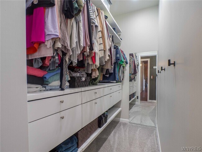 Building Photo - 2392 N Maple Ave