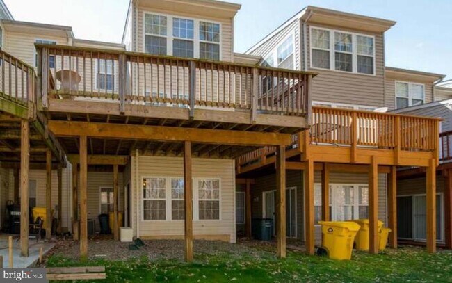 Building Photo - 8103 Pennington Dr
