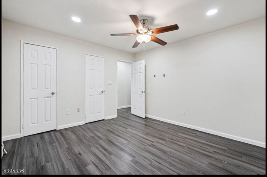 Building Photo - 189 Littleton Rd