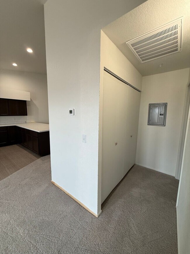 Building Photo - BRAND NEW Desert Sky Townhouse