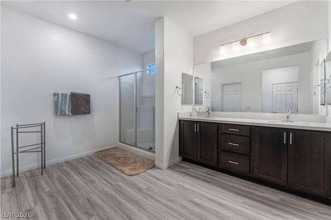 Building Photo - 3540 Vly Lily St