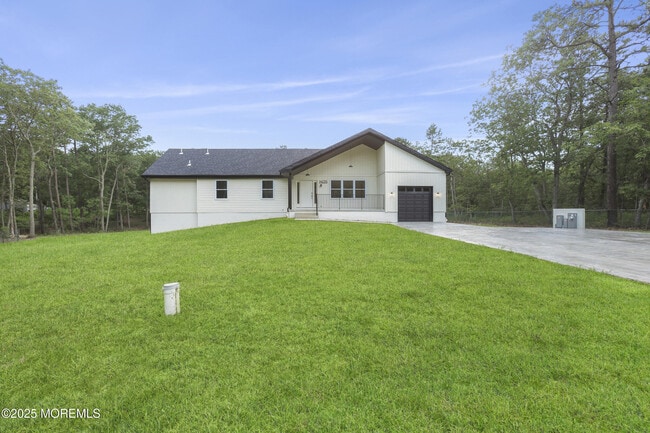 Building Photo - 1405 Ridge Ave