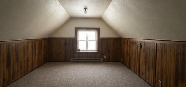 Building Photo - 1209 N 16th St