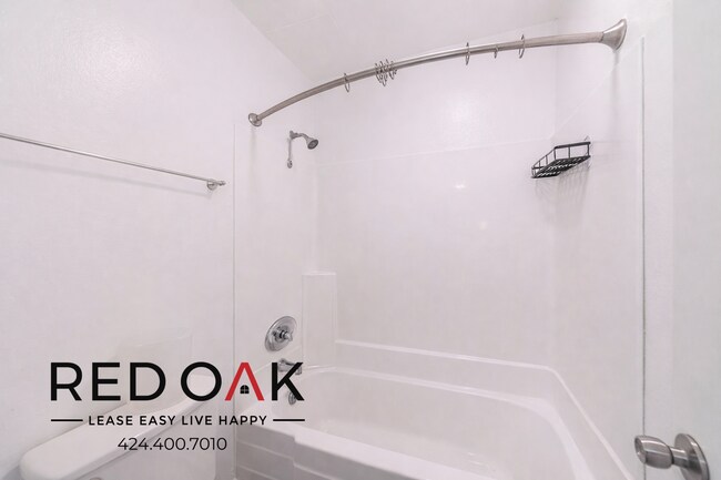 Building Photo - 21315 Roscoe Blvd