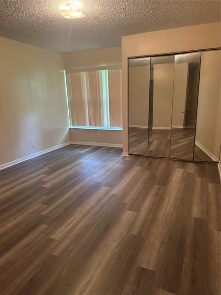 Building Photo - 15746 Woodgate Pl