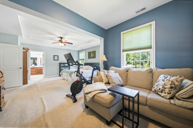 Building Photo - 3418 Raintree Cir
