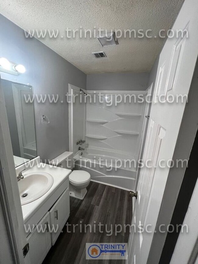 Building Photo - Talk about UPGRADES!!