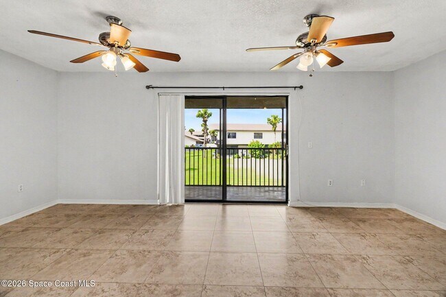 Building Photo - 1066 Ellen Ct
