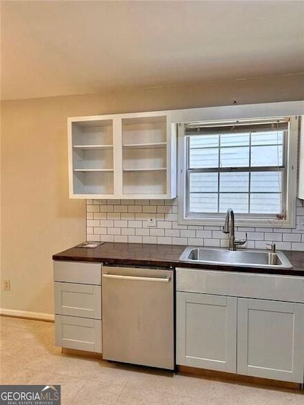 Building Photo - 1055 Autumn Crest Ct