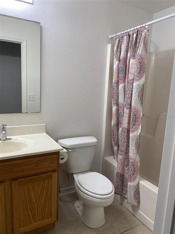 Building Photo - 2210 Nicollett Way