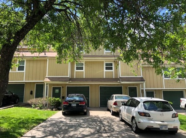 Building Photo - 3124 Eaton St