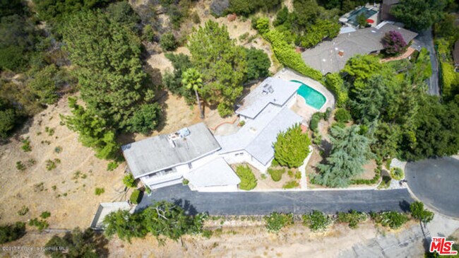 Building Photo - 5249 Escalante Dr