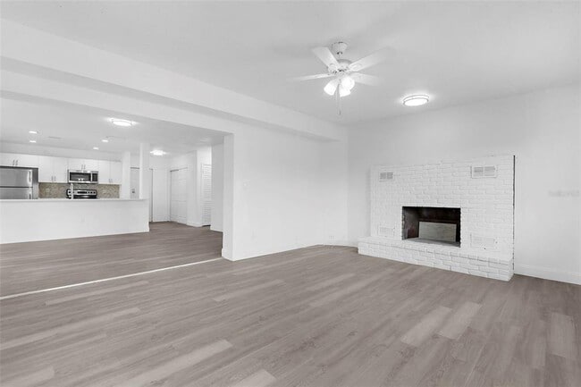 Building Photo - 21530 Glendale Ave