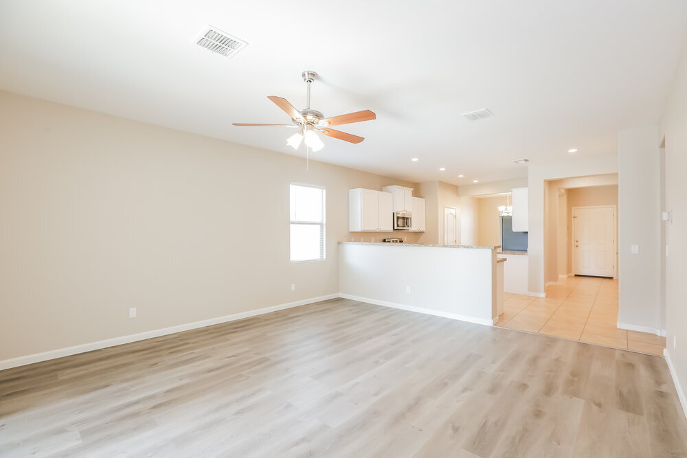 Building Photo - 4887 S 245th Ln