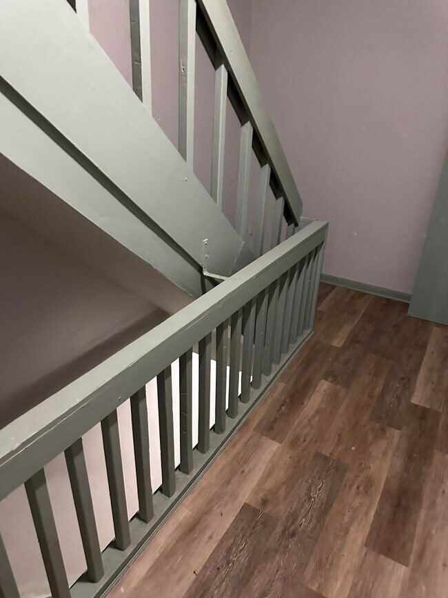 Building Photo - 286 MARTIN LUTHER KING JR Dr