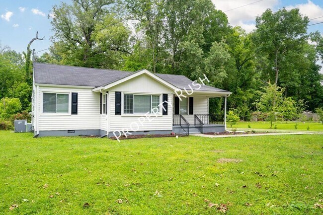 Building Photo - 1524 Happy Valley Rd