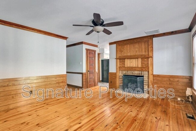 Building Photo - 4500 Heritage Woods Ln