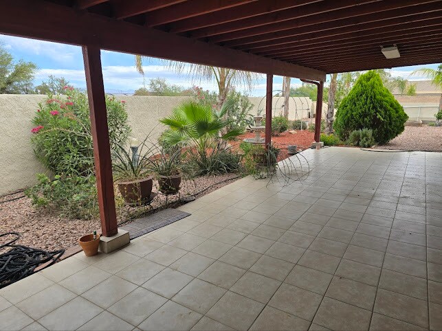 Building Photo - 5763 S Olvera Pl