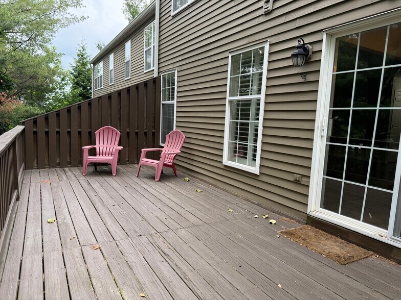 Deck off Dining Room - 155 Weybridge Dr