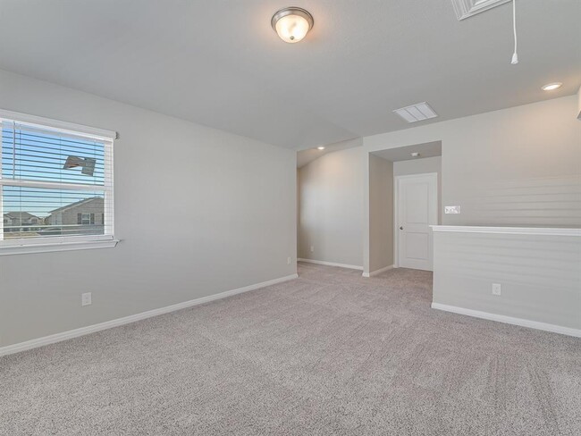 Building Photo - 109 Capella Wy