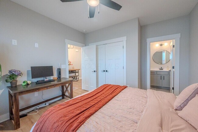 Building Photo - 8838 Eliot Dr