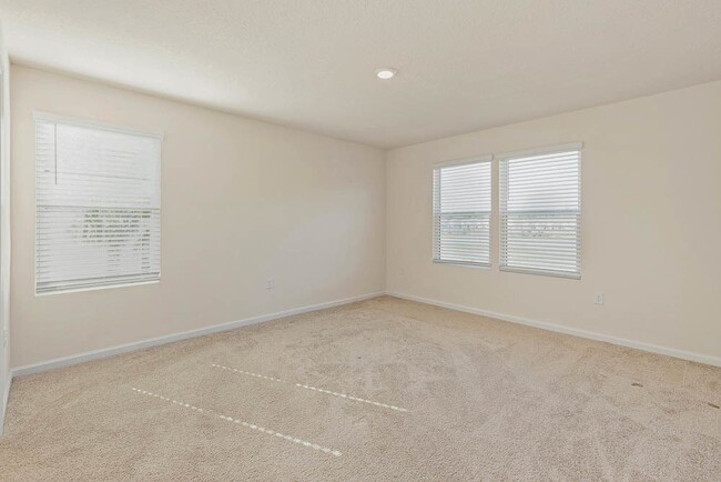 Building Photo - Silver Leaf townhouse w/ Office!