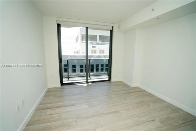 Building Photo - 55 SW 9th St