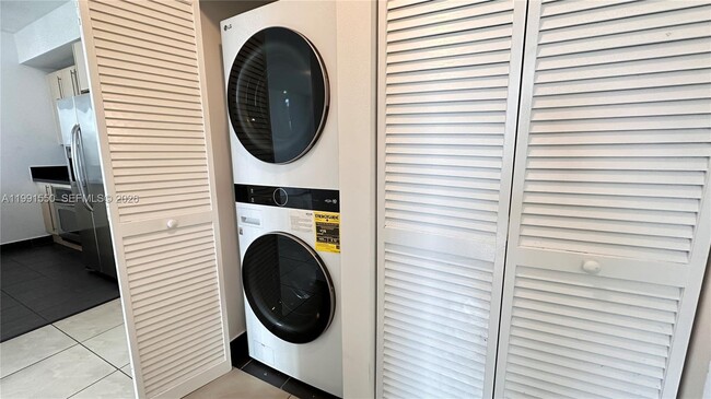 Building Photo - 79 SW 12th St