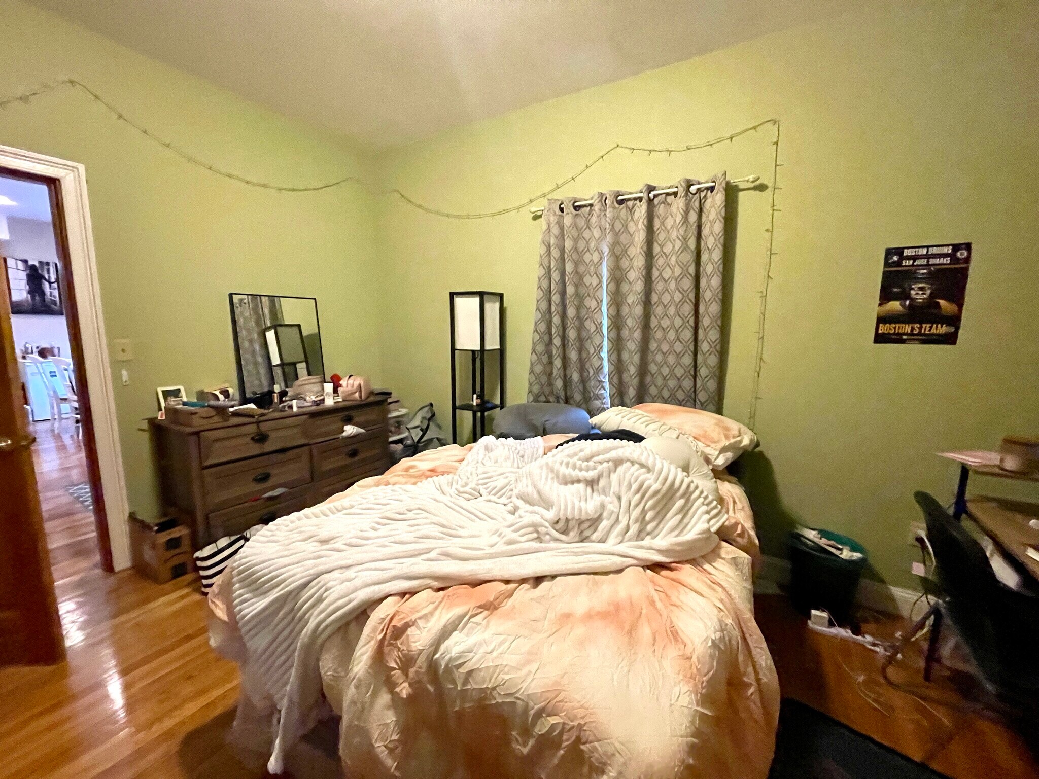 Building Photo - 1031 Tremont St