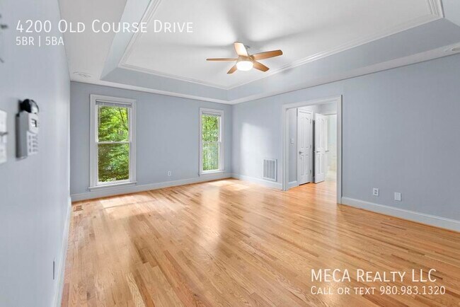 Building Photo - 4200 Old Course Dr