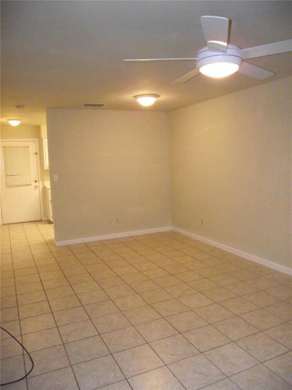 Building Photo - 2635 SW 35th Pl