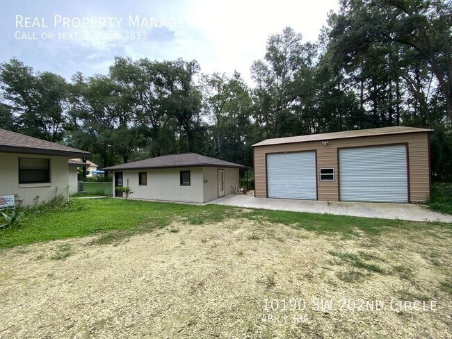 Building Photo - 10190 SW 202nd Cir