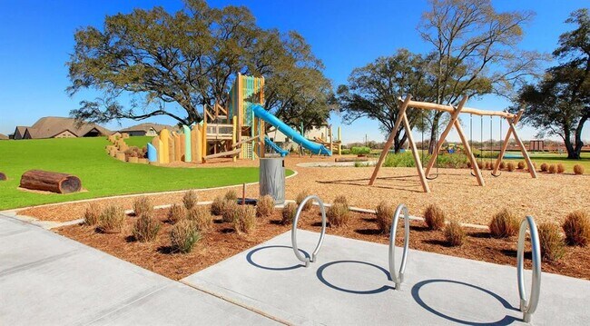 Building Photo - 4718 Mesquite Terrace Dr