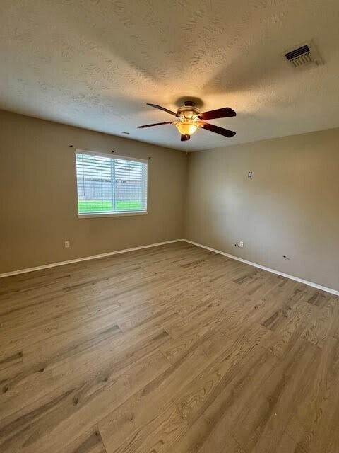 Building Photo - 17122 Kings Walk Ln