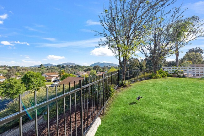 Building Photo - Updated 3-Bedroom Home with Modern Upgrade...