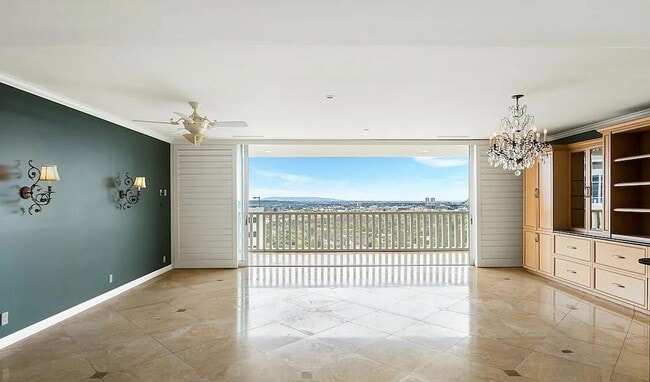 Building Photo - 9255 Doheny Rd