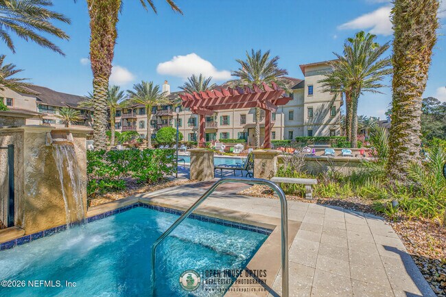 Building Photo - 955 Registry Blvd