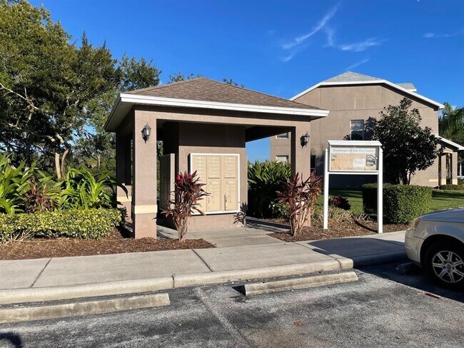 Building Photo - 11604 Colony Lake Dr