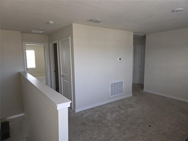 Building Photo - 1280 Regal King Dr